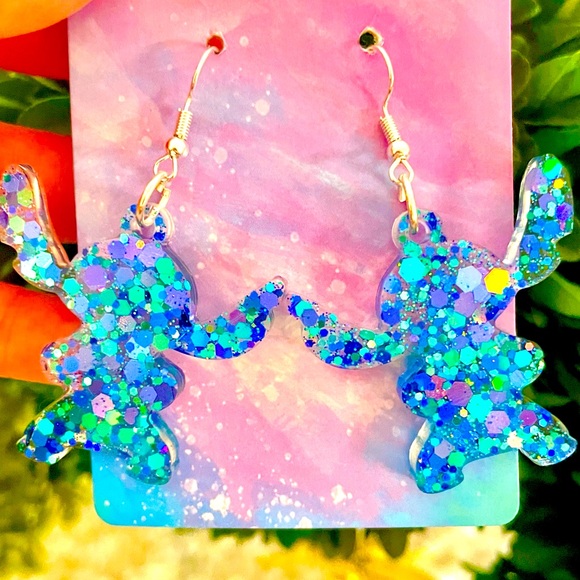 Stitch Alien Dangle Earrings - Picture 1 of 9